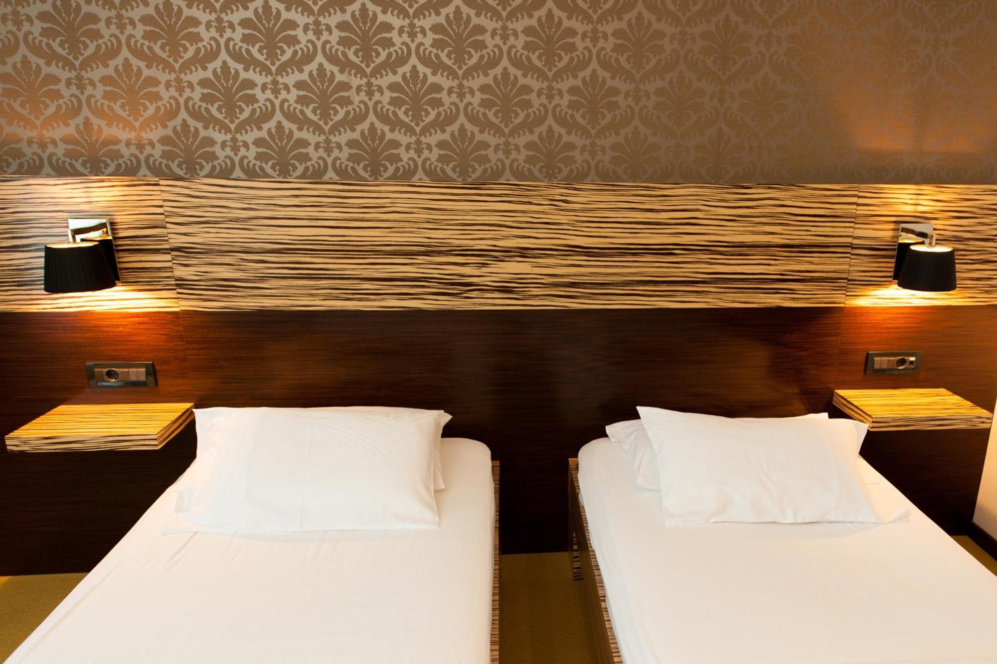 Gold Club Hotel & Casino Ajdovščina 객실 사진